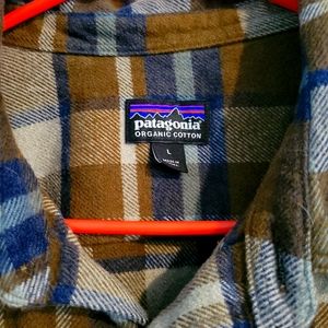 Patagonia fjord flannel Men's Size L